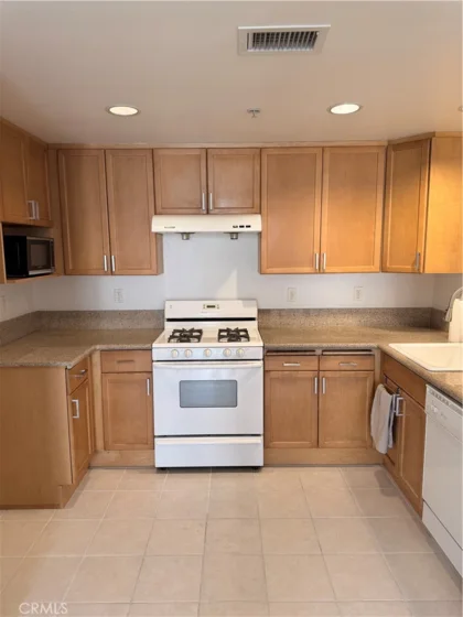 580 W Main Street #229 photo 10