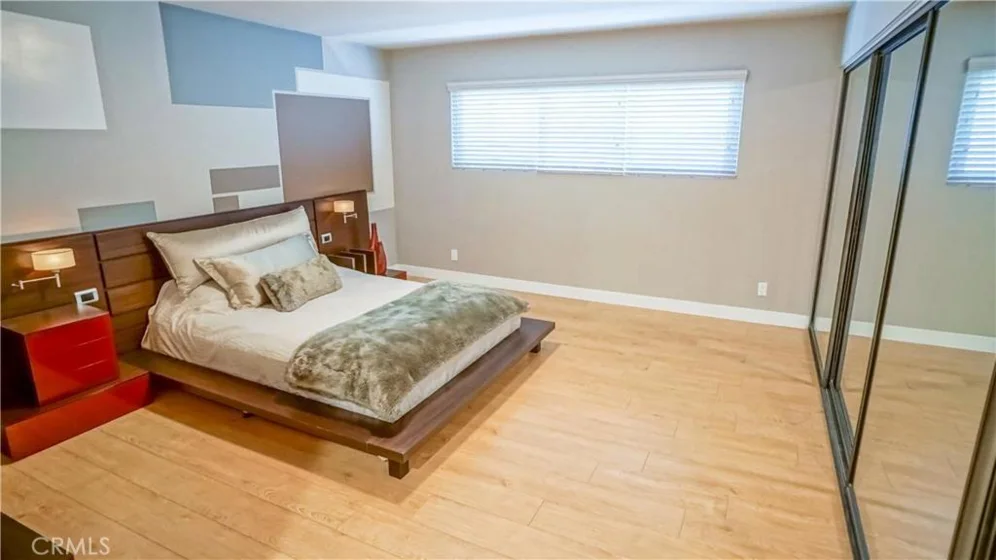 6720 Hillpark Drive #204 photo 6