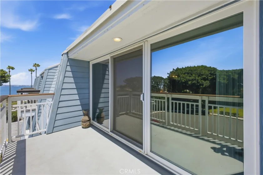 22 Montego Court photo 33