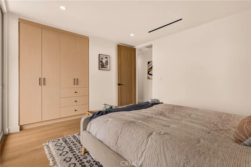 100 S Doheny Drive #1105 photo 11