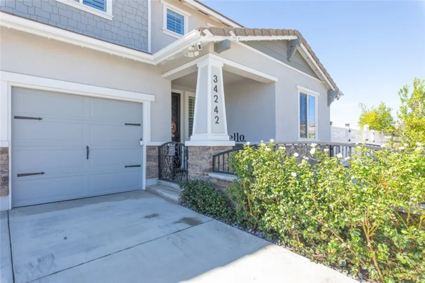 34242 Faircrest Street photo 10