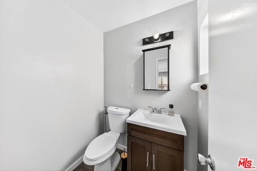 7320 Lennox Avenue #F7 photo 7