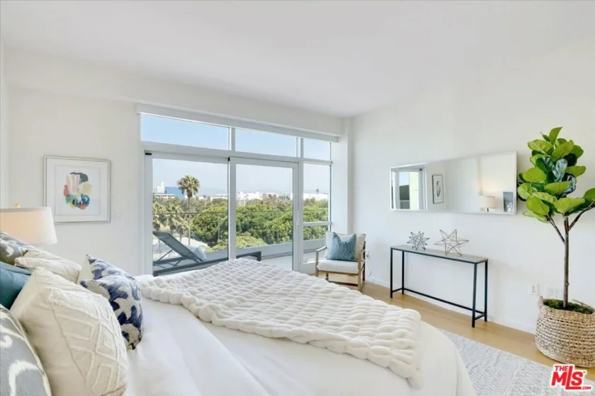 1705 Ocean Avenue #502 photo 16