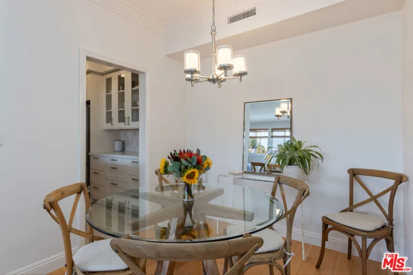 511 San Vicente Boulevard #306 photo 17