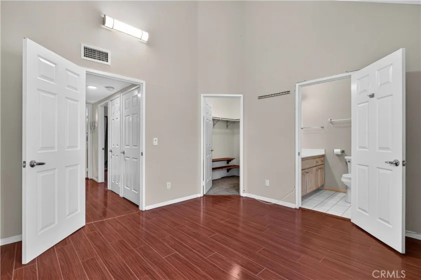 411 N Jackson #105 photo 16