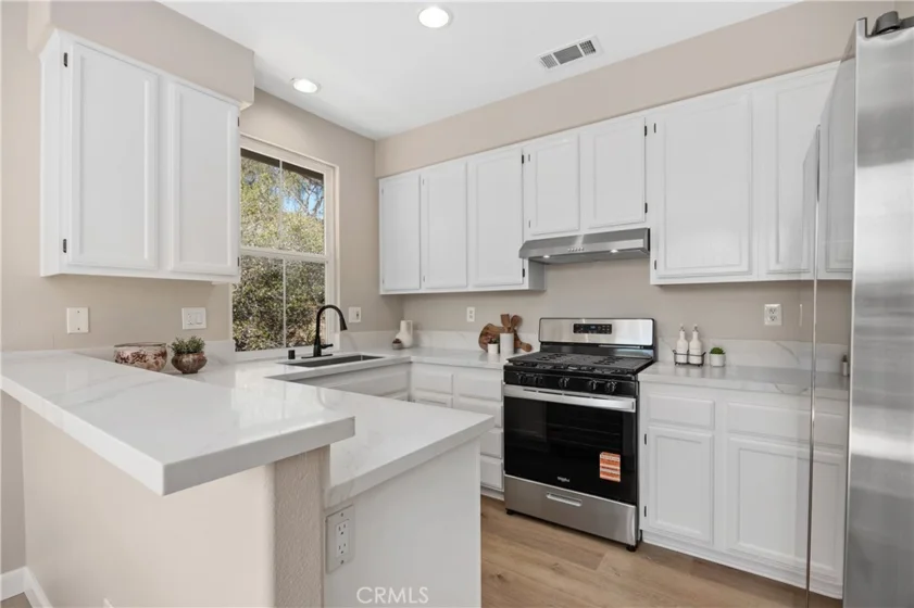 6004 Paseo Salinero photo 27