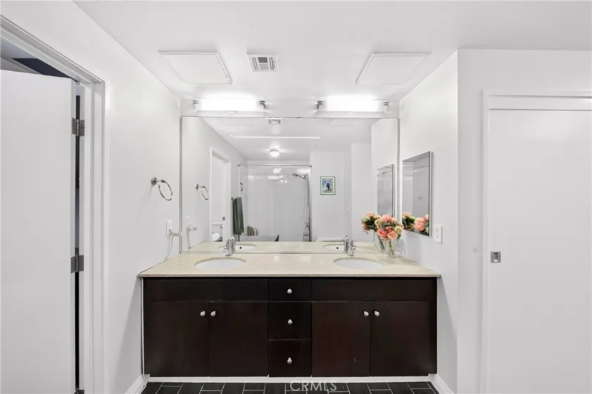 435 W Center Street #316 photo 23