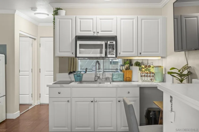 1021 Scott Street #103 photo 16