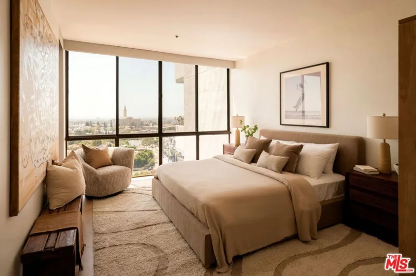 10660 Wilshire Boulevard #1208 photo 5