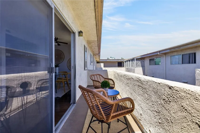 5412 Lindley Avenue #322 photo 21