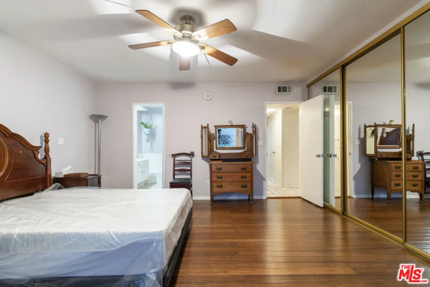 4445 Cartwright Avenue #111 photo 25