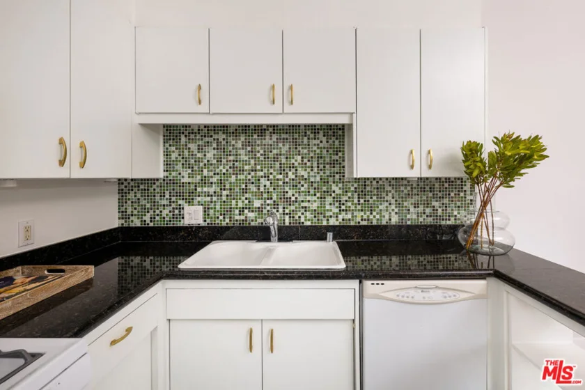 4411 Los Feliz Boulevard #307 photo 10
