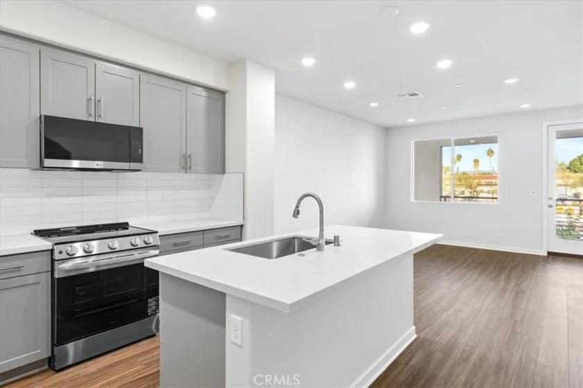 3514 Van Buren Boulevard photo 7