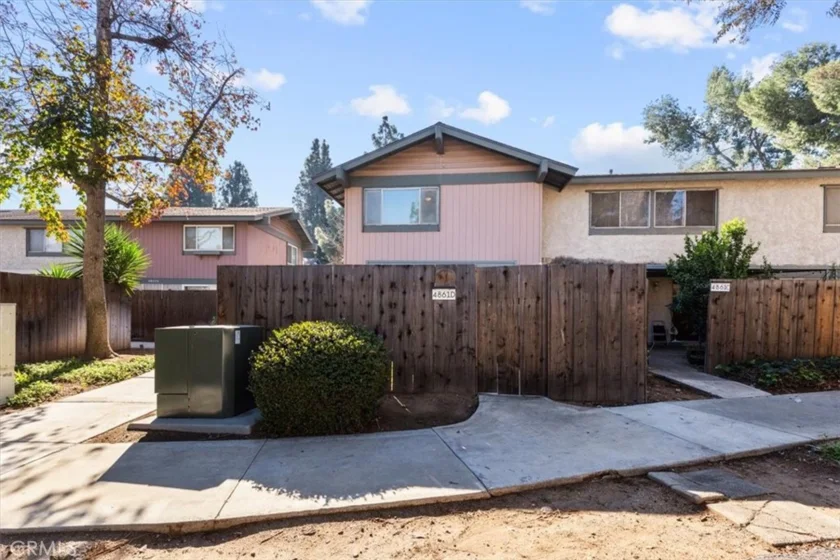 4861 Jackson #D photo 1