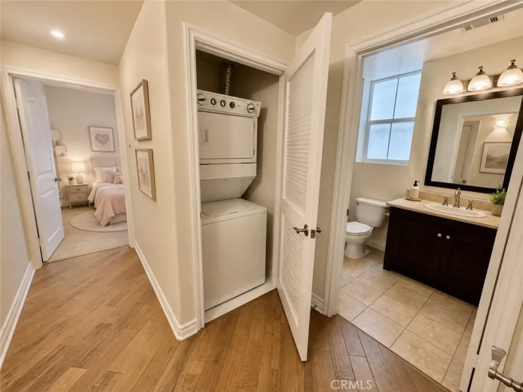 13200 Moorpark #203 photo 34