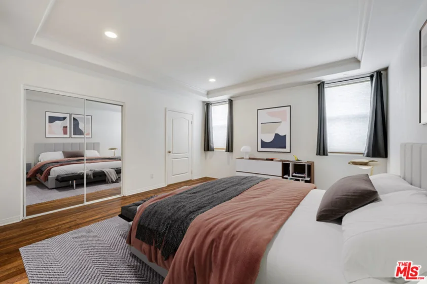 10924 Bloomfield Street #7 photo 13