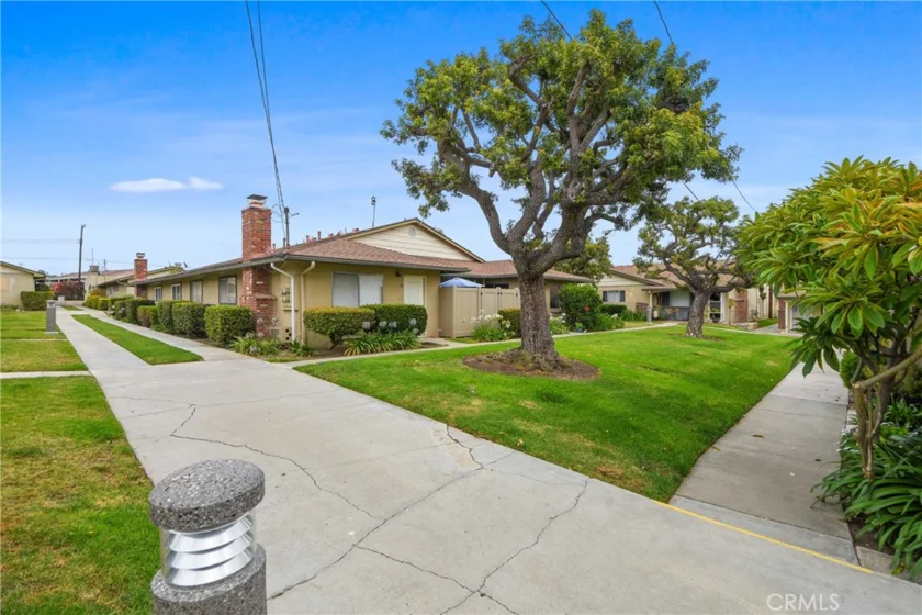 2295 N Tustin Street #69 photo 16
