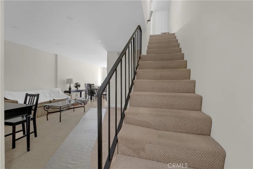 6107 Orange Avenue #11 photo 2