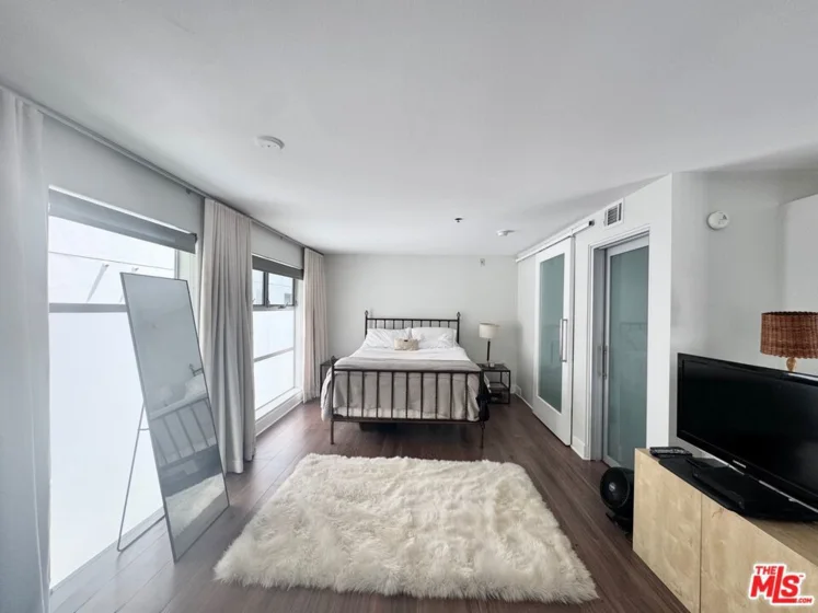 13326 Beach Avenue #203 photo 33