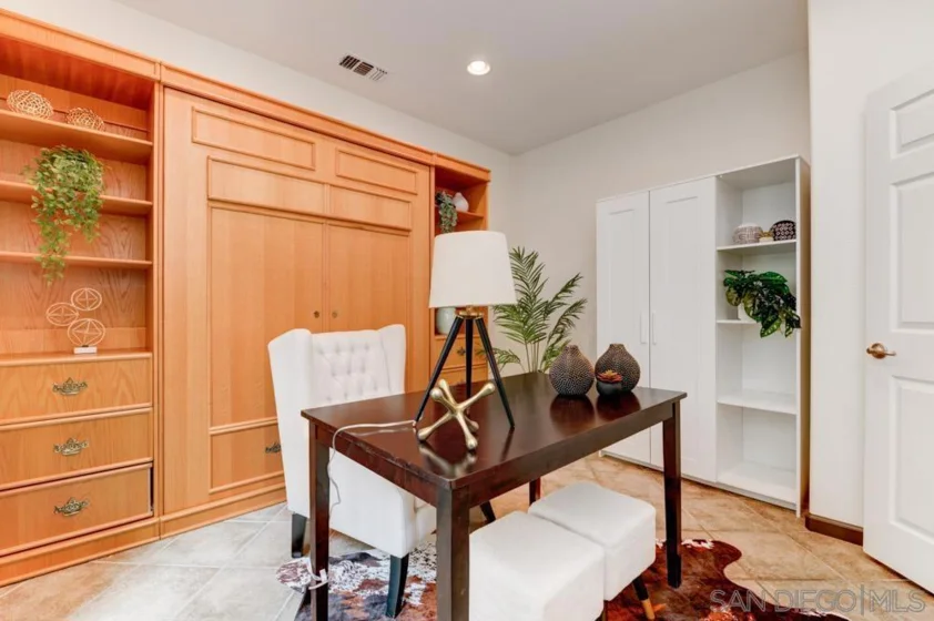 2591 Escala Circle photo 9