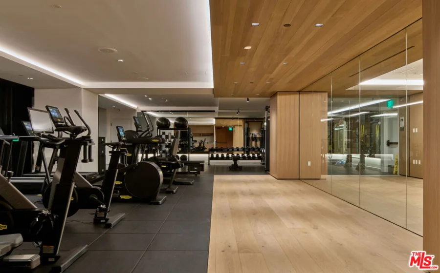 8899 Beverly Boulevard #6BE photo 18