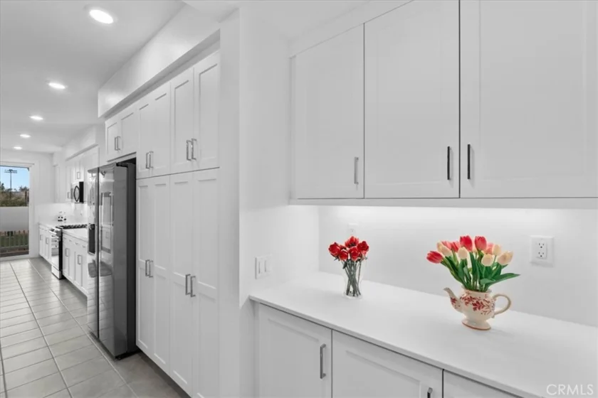 175 W La Palma Avenue #6 photo 12