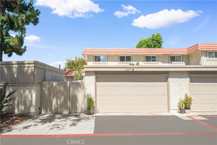 12839 Newhope Street photo 41