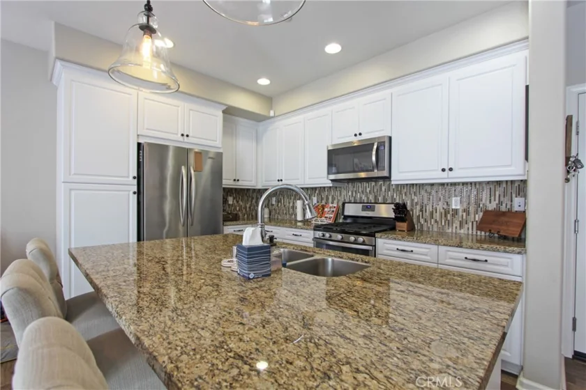 44136 Calle Allicante photo