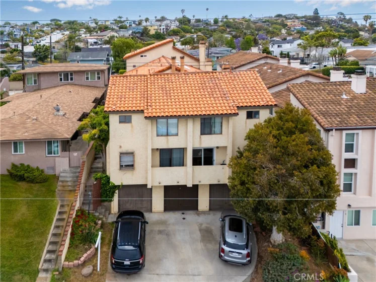 2061 Chatsworth #5 photo 1
