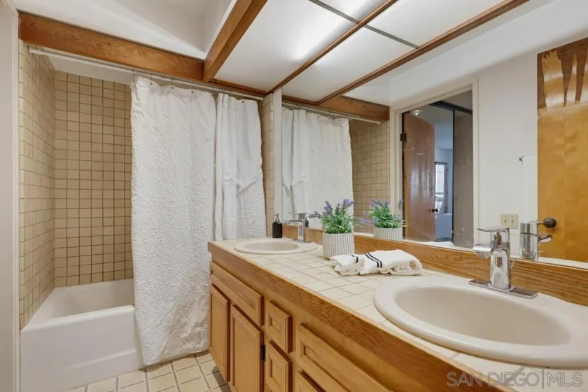917 Torrance Street #1 photo 18