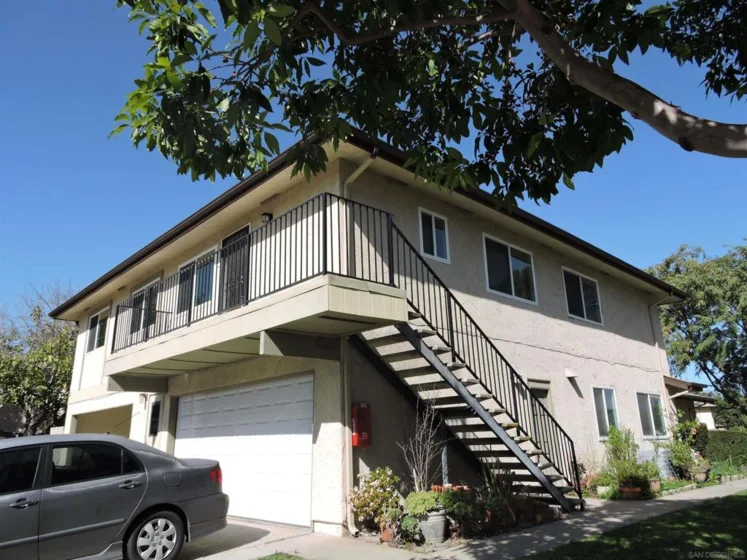 9855 Mission Greens Court #4 photo 1
