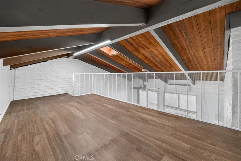 5068 Lakeview photo 27