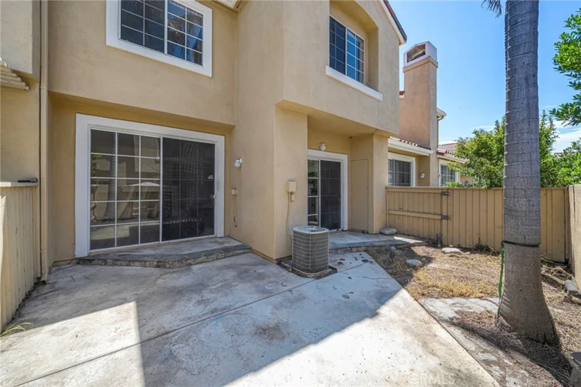 2413 Mira Monte Court photo 17