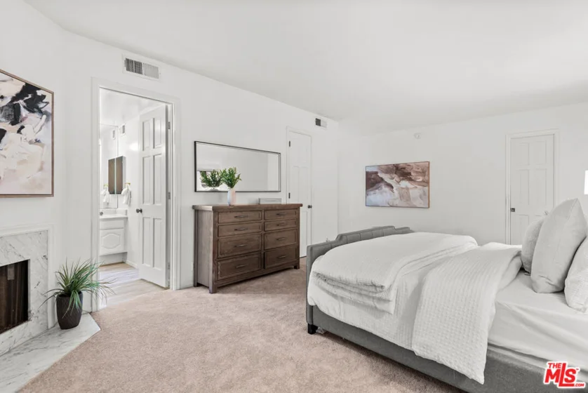 4736 Park Encino Lane #215 photo 20