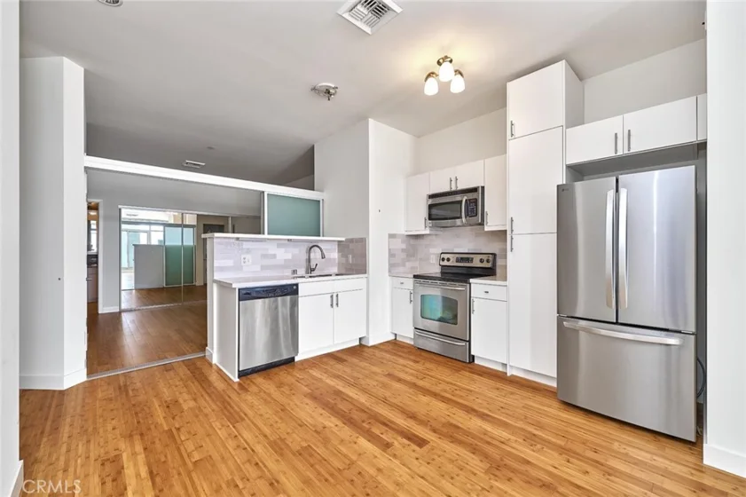 3810 Wilshire #1904 photo 22