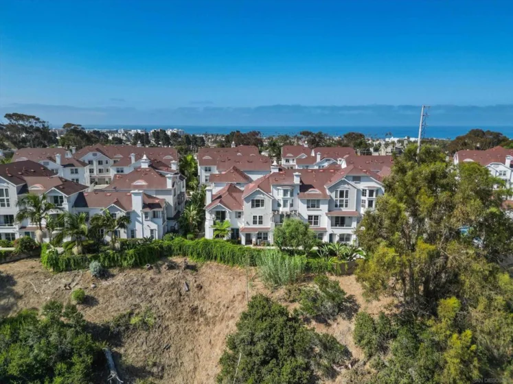 790 Harbor Cliff Way #191 photo 46