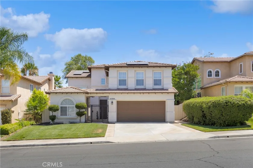 45894 Paseo Gallante photo 1