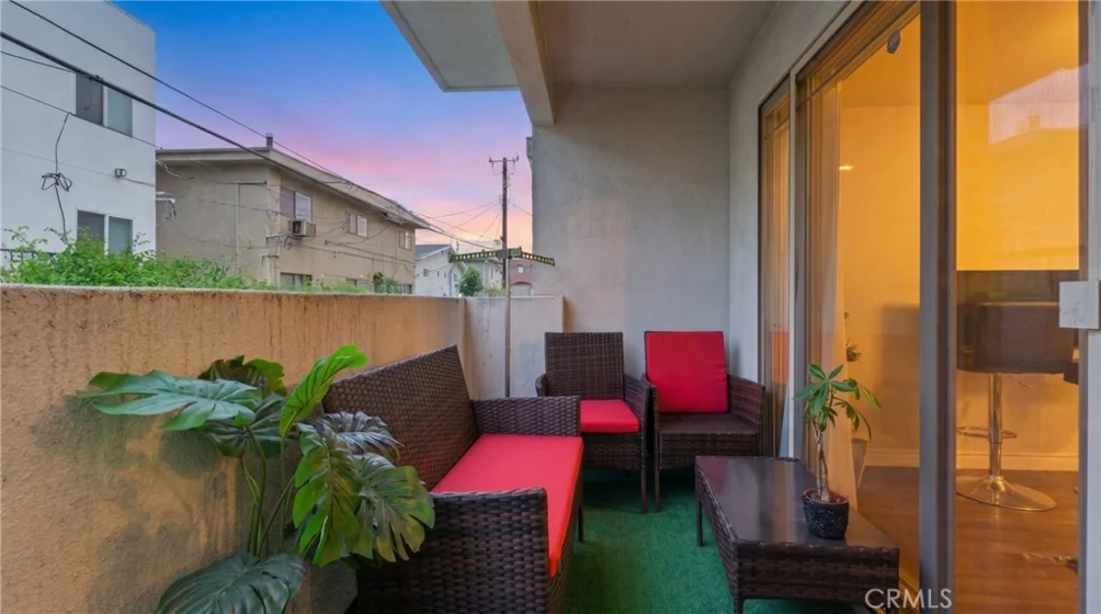 4733 Elmwood Avenue #203 photo 37