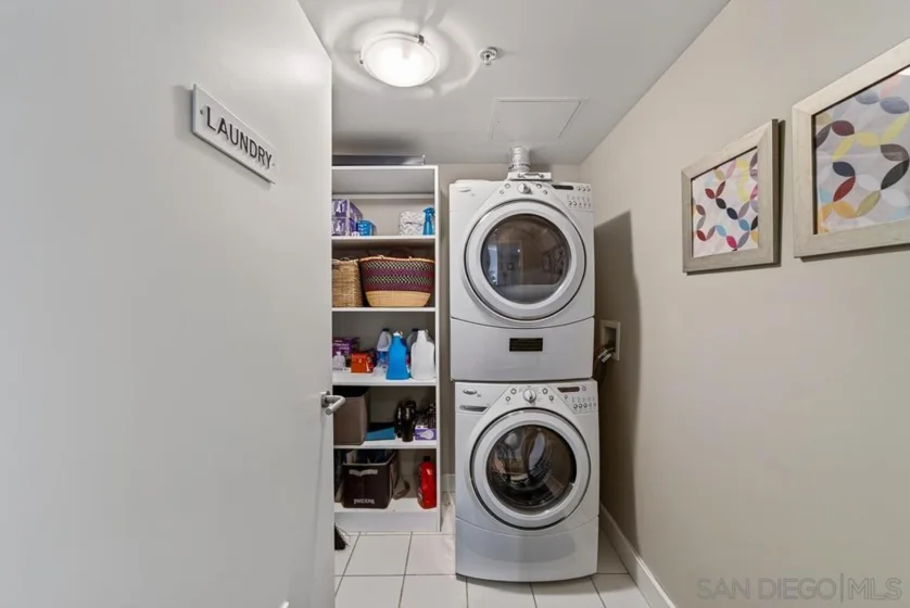 1325 Pacific Hwy #314 photo 37