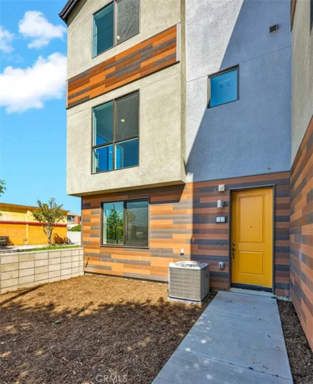 5804 Linden Avenue #1 photo 3