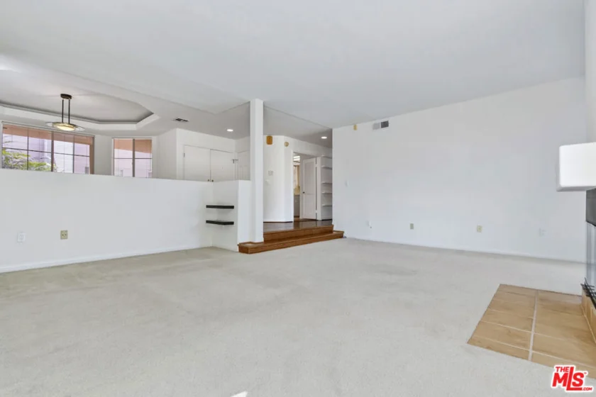 14570 Benefit Street #201 photo 46