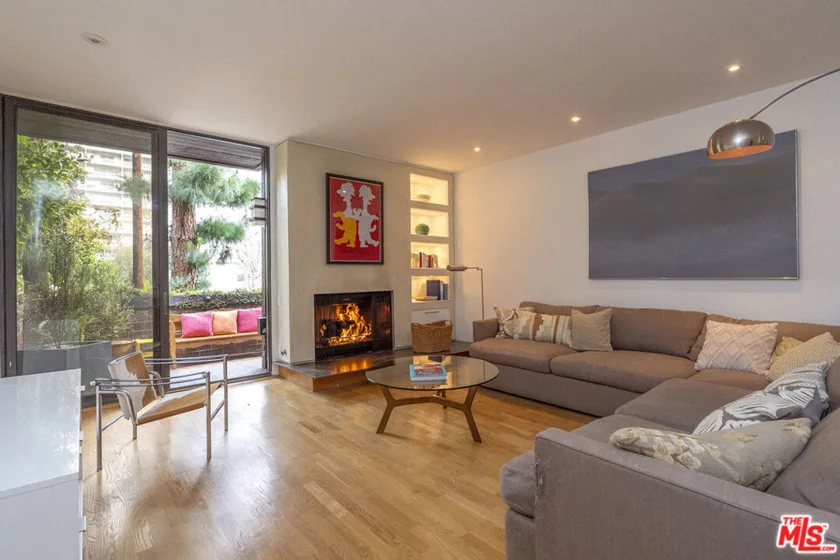 1033 Carol Drive #T3 photo 4