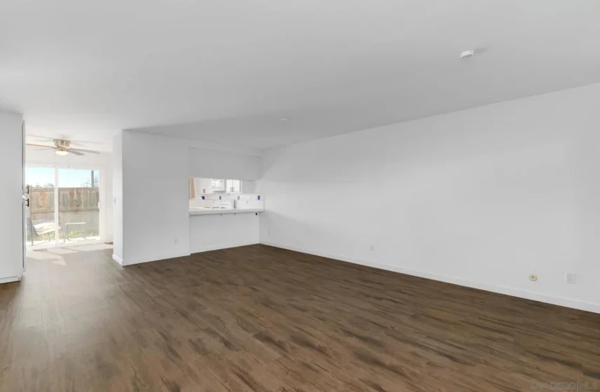625 S Fig Street #10 photo 2
