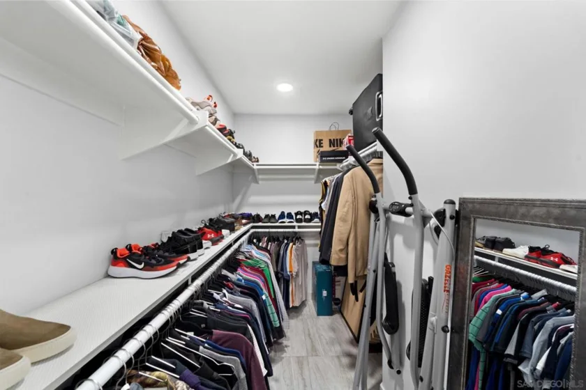 196 W Park Avenue #1 photo 10