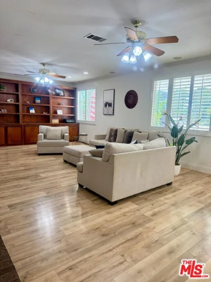 43033 Manchester Court photo 11