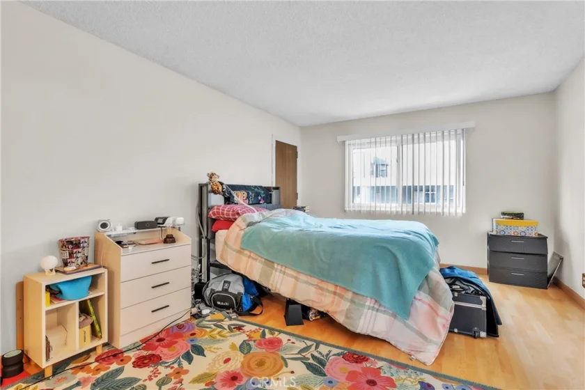 445 Ivy #204 photo 12
