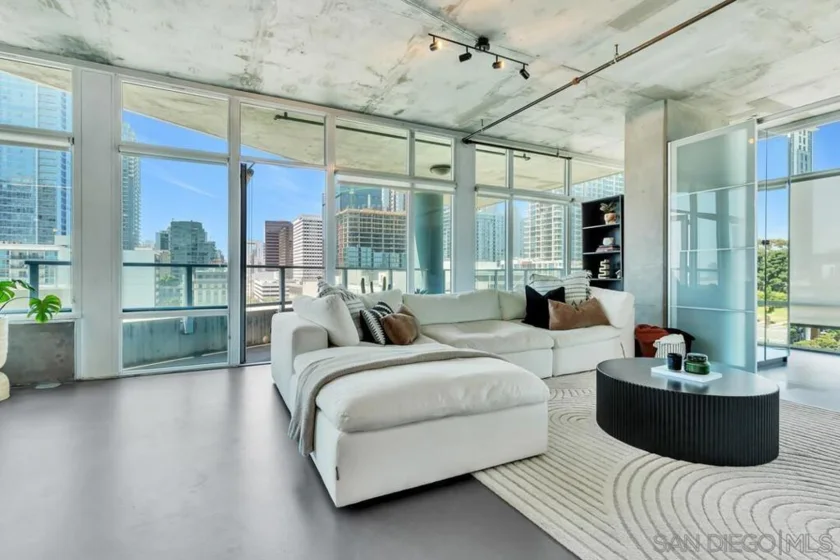 1080 Park Boulevard #701 photo 2