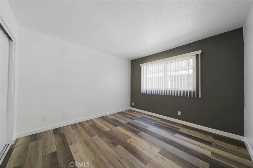 1335 Newport Avenue #209 photo 8