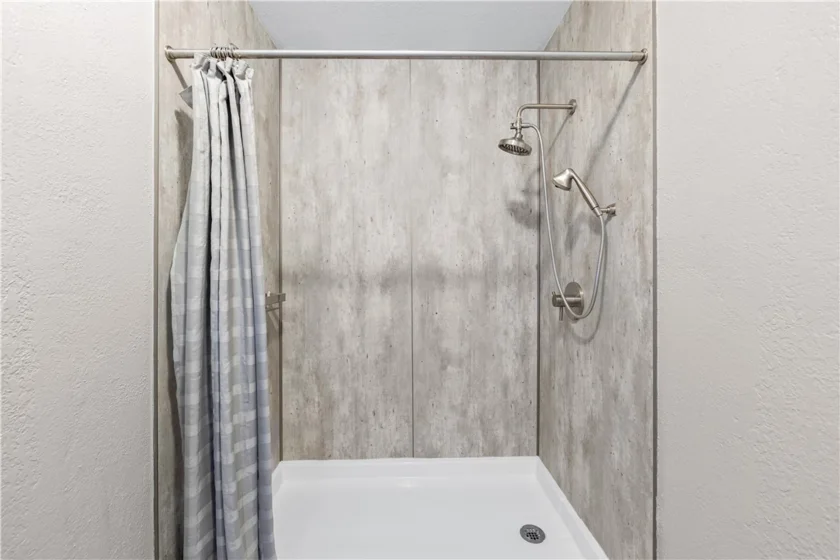 4861 Lago Drive #307 photo 23