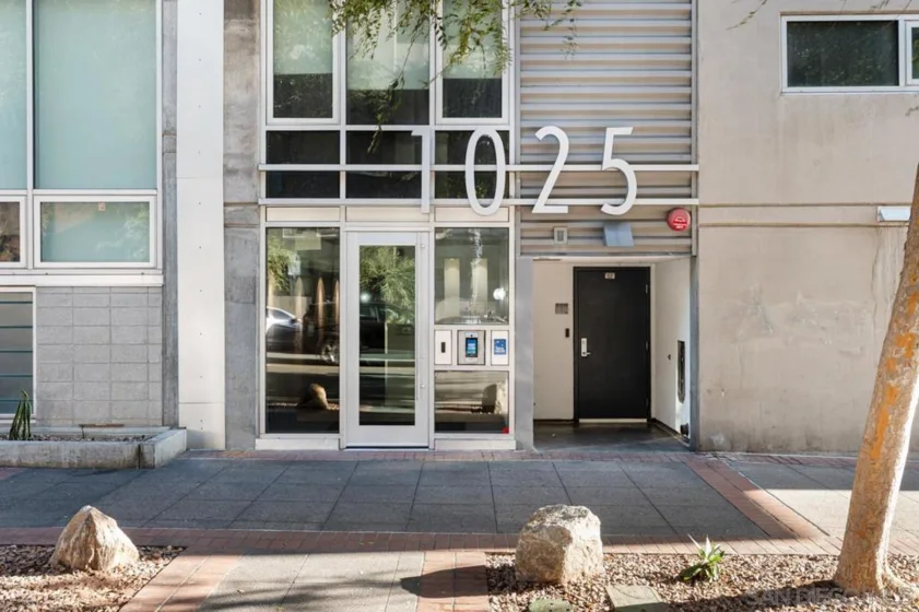 1025 Island Avenue #704 photo 44